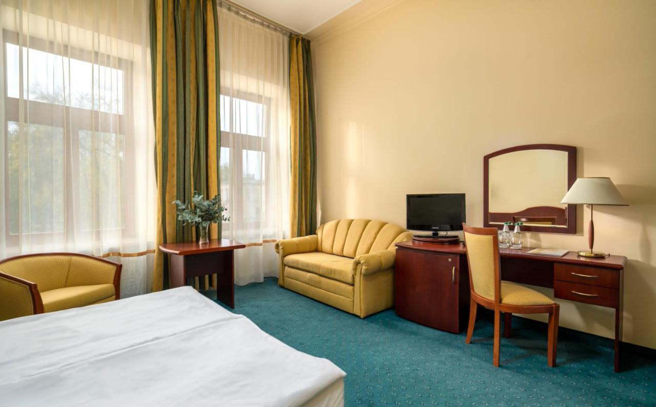 Hotel Palace Europa Lublin Extérieur photo