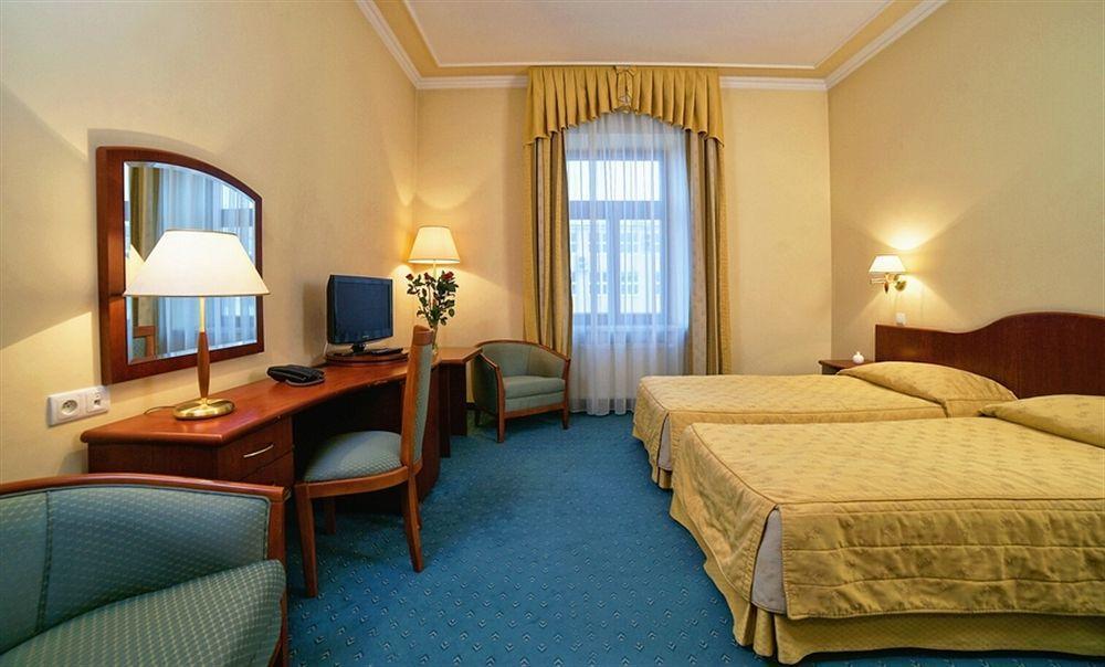 Hotel Palace Europa Lublin Extérieur photo