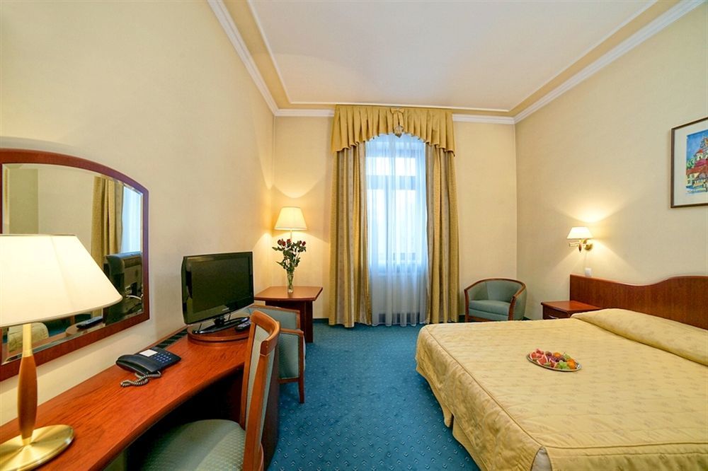 Hotel Palace Europa Lublin Extérieur photo