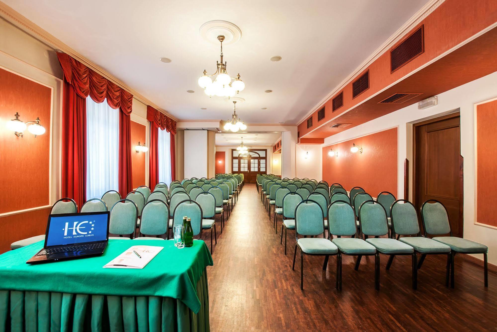 Hotel Palace Europa Lublin Extérieur photo